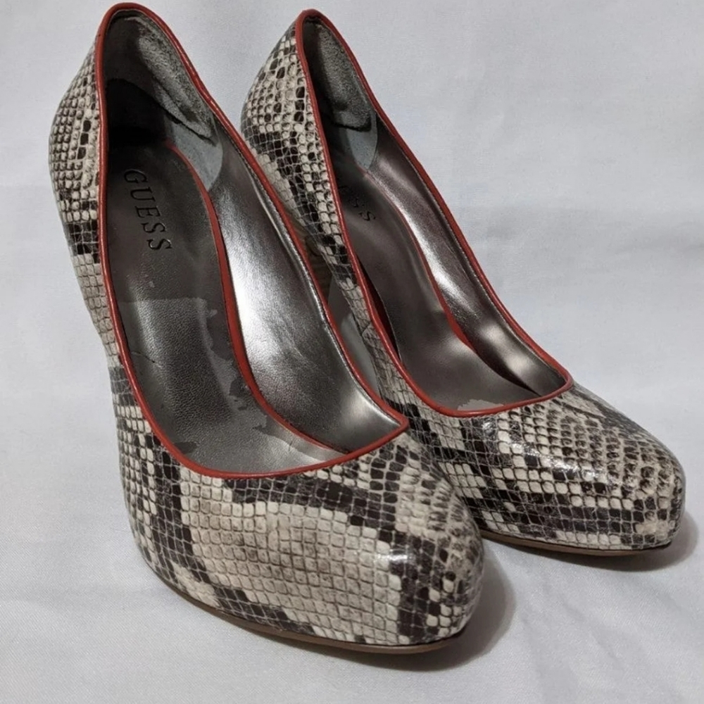 Guess snake skin pattern pump heels